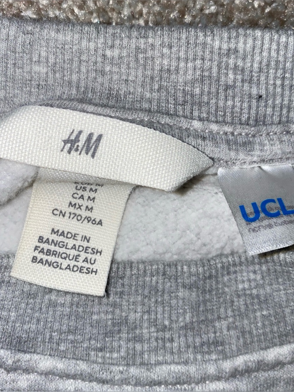 H&M UCLA Bruins Gray Sweatshirt Woman’s M Blue Letters So Cal College - Picture 3 of 7